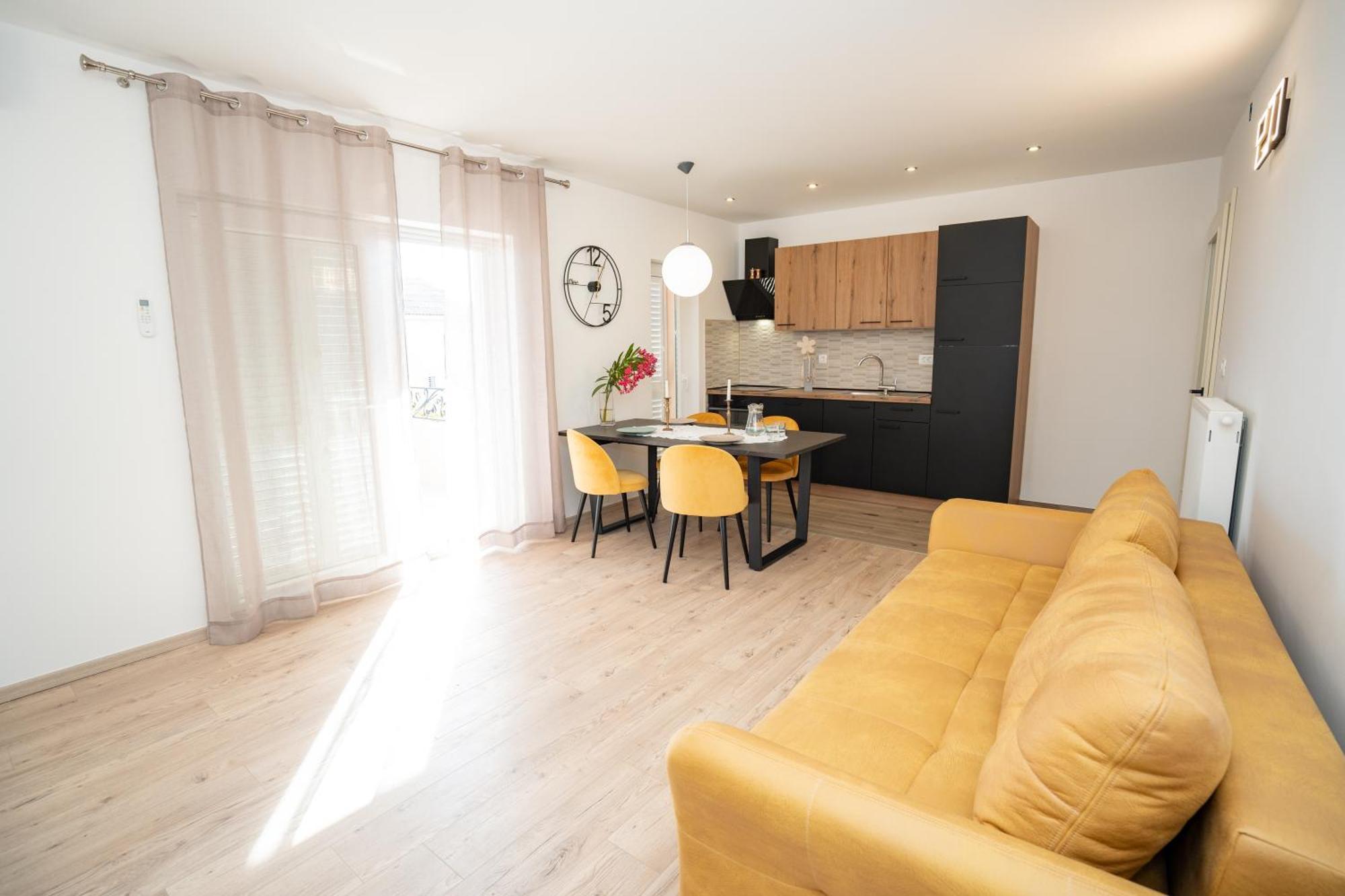 Apartments Tomulic Novalja Extérieur photo